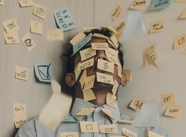 Stres a kobiety po 40. – jak hormony wpływają na naszą odporność psychiczną